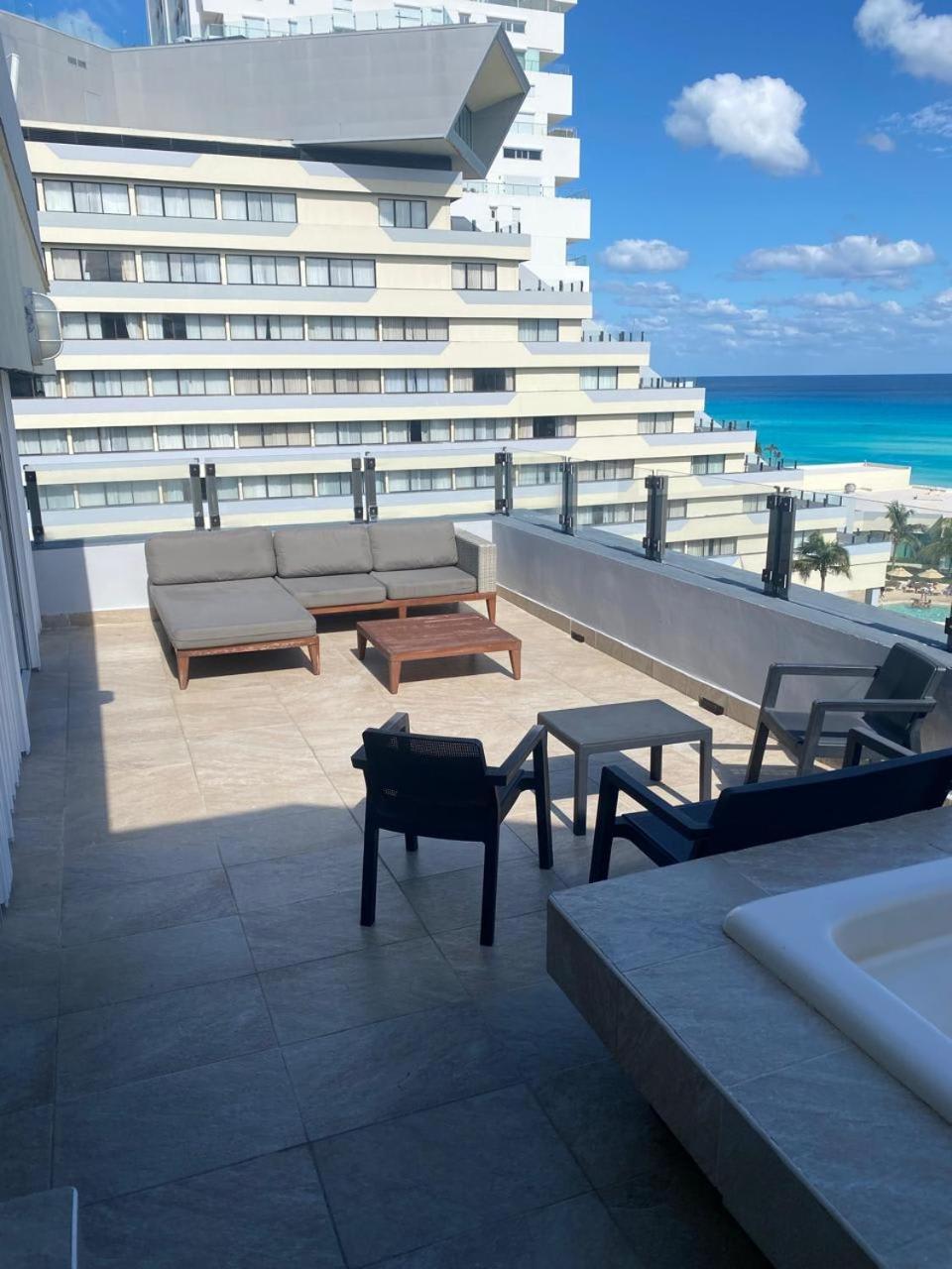 Ferienhaus Fabulous Oceanview With Private Plunge Pool Plus Access To Beach&pools Cancún